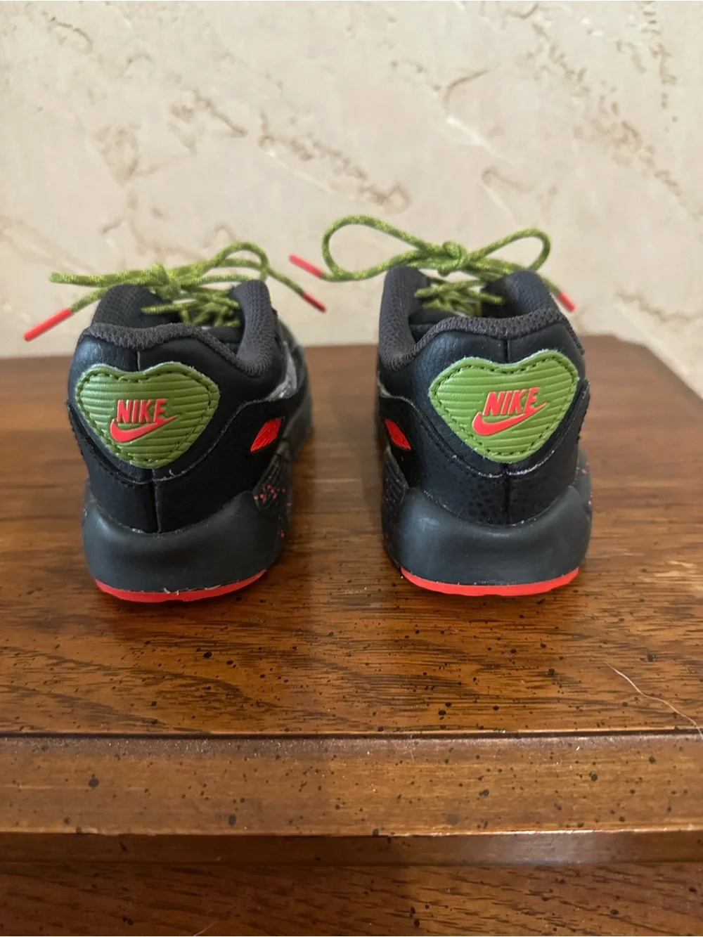 Nike Air Max 90 DC2102-001 Toddler Boy “Black Asparagus” Sneakers Size 8C